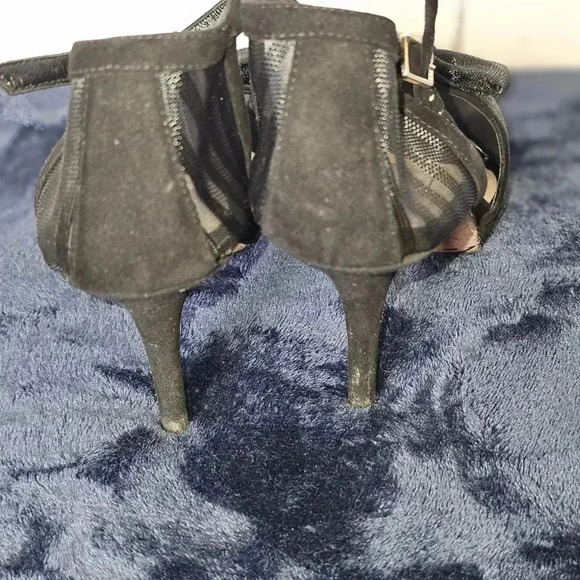 Kate Spade New York Women's Black Suede /Mesh Bow Peep Toe Heels Size 6.5 - Picture 9 of 12